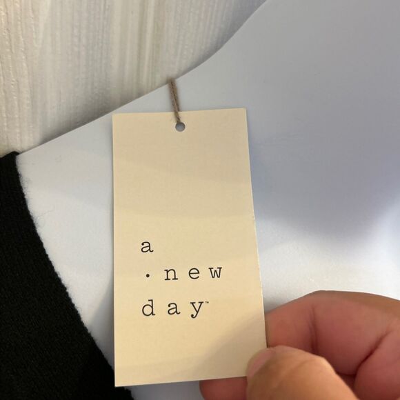 NWT A New Day Women’s Plus 4X Black V-Neck Button Front Cardigan Drop Shoulder - Picture 5 of 16